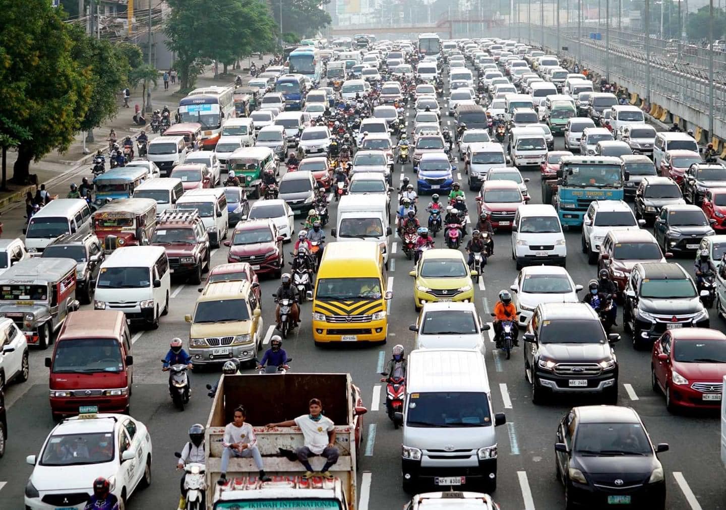 how-to-deal-with-common-commuter-problems-in-the-philippines